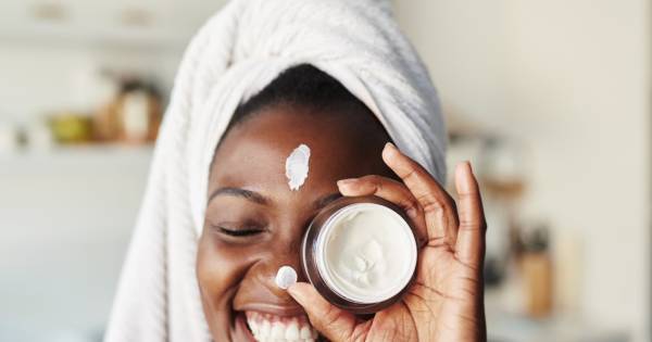 Importância da Cultura Local e Personalização de Campanhas de Cosméticos