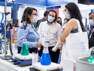 https://www.talkscience.com.br/source/files/c/15142/FCE-Pharma_2021-5-590133_300-227-107-0.jpg