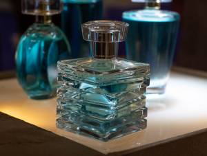 https://www.talkscience.com.br/source/files/c/15165/fce-cosmetique_2021-9-254716_300-227-107-0.jpg
