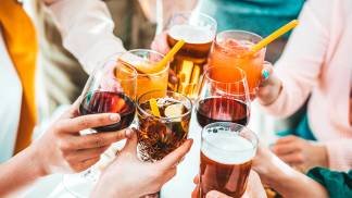 Fevereiro #4 - Bebida-adulterada-e-os-desafios-da-análise-laboratorial-na-segurança-de-alimentos_.jpg