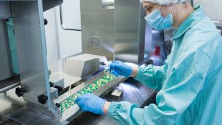 06 Junho Producao asseptica e os desafios da fabricacao farmaceutica moderna (1) (1).jpg
