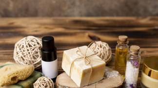 02 Outubro Cosmeticos artesanais ganham novas regras no Brasil entenda o que muda jpg (2)